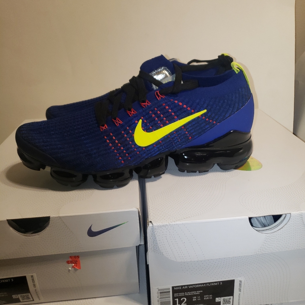 Nike Air VaporMax Flyknit 3 Deep Royal Volt - Picture 15 of 16